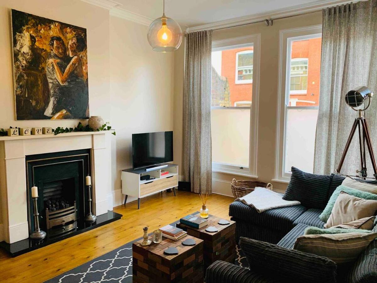 Luxury Fulham Flat With 5* Touches Nr River Thames Londres Exterior foto